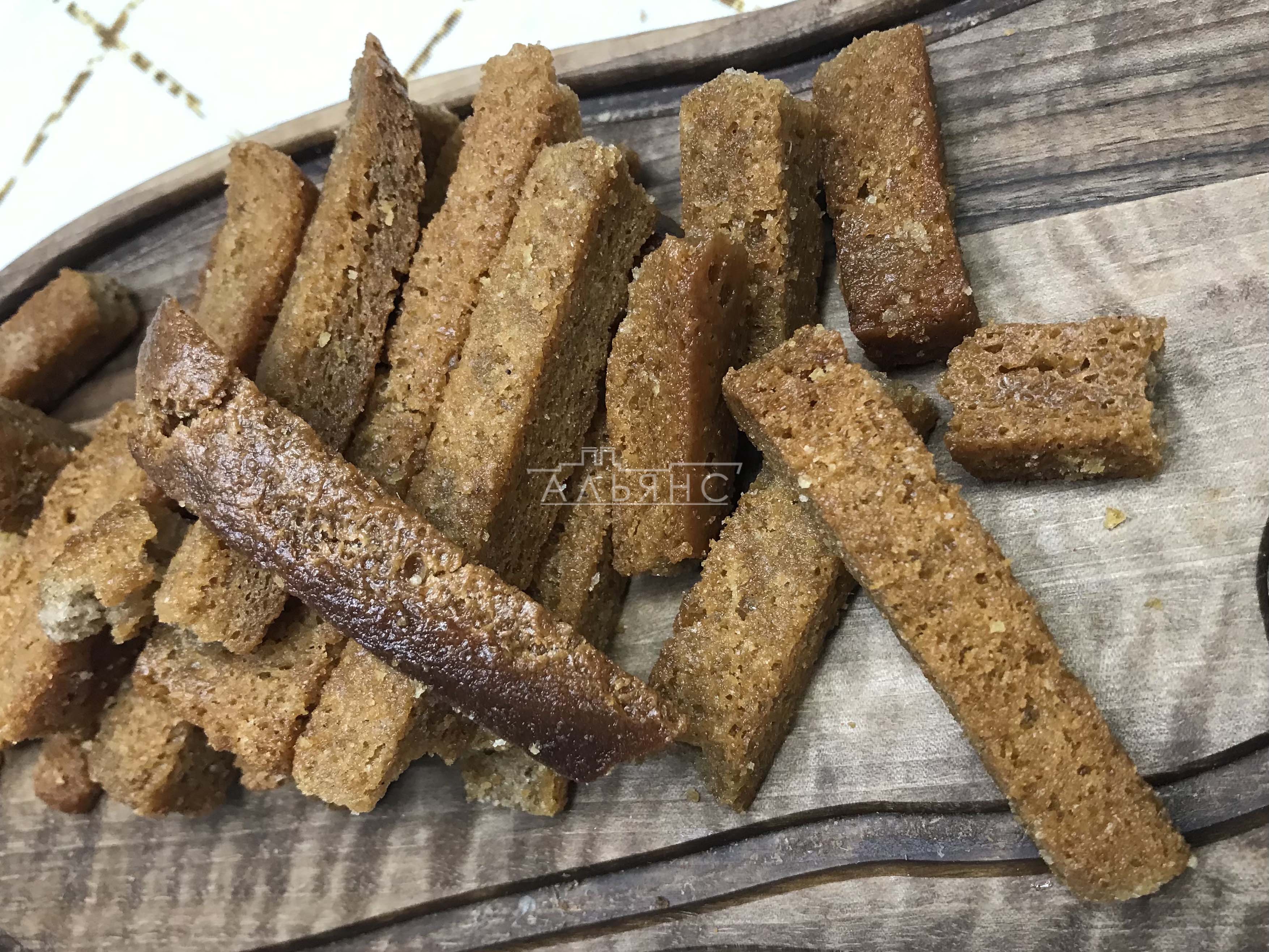 Деревенские гренки с чесноком в Батайске