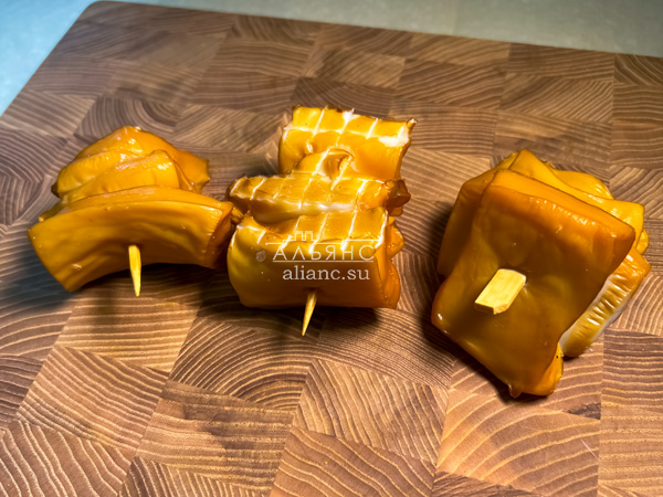 Шашлычок из кальмара х/к в Батайске