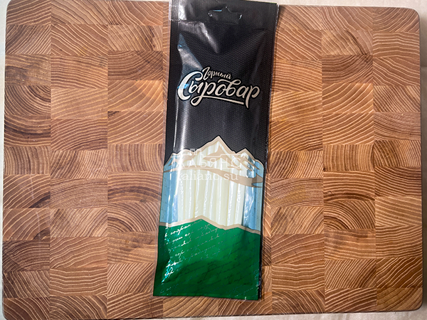 Сыр 60 гр ГОРНЫЙ СЫРОВАР (Балыковый) в Батайске