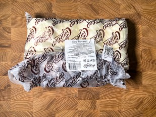 Ресторанные гренки с красной икрой: Сыр 1 кг ГОРНЫЙ СЫРОВАР (Бочата)